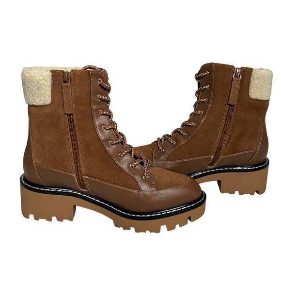 NWOB Violet & Red Womens Alexa Suede Lace Up Bootie Size 6 1/2 - Picture 11 of 13